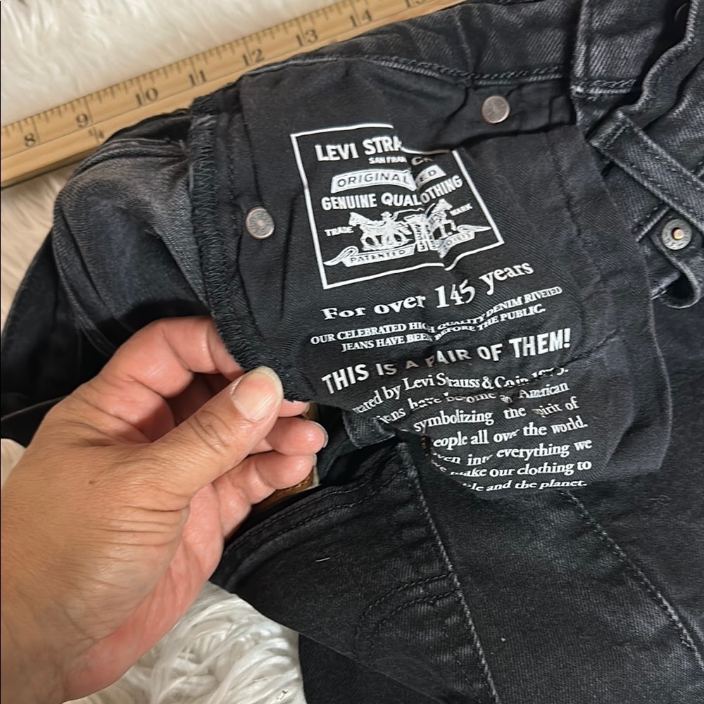 Levi's Black Skinny Jeans Classic Style - Picture 6 of 8